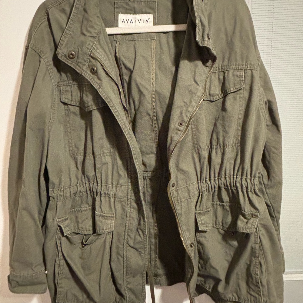 Ava & Viv Green Utility Jacket with Collared Neckline